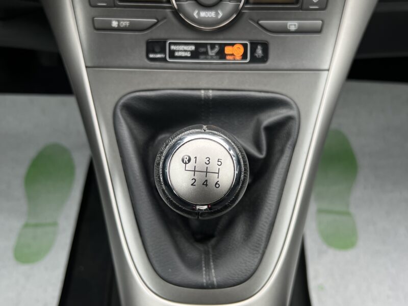 TOYOTA AURIS 1.4 D-4D 90 CV 1ERE MAIN / 34 400 Kms GPS 5 PORTES ORIGINE FRANCE - Garantie1an 