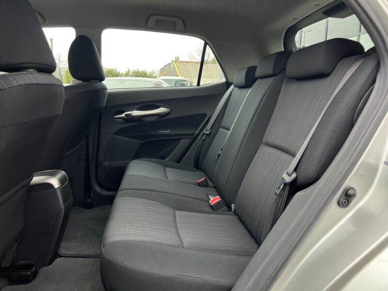 TOYOTA AURIS 1.4 D-4D 90 CV 1ERE MAIN / 34 400 Kms GPS 5 PORTES ORIGINE FRANCE - Garantie1an 