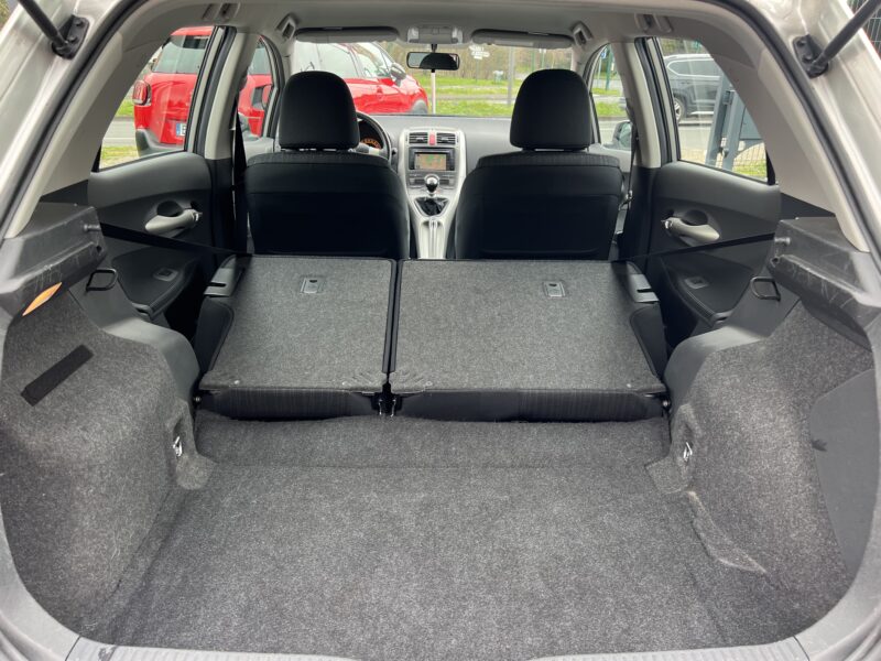 TOYOTA AURIS 1.4 D-4D 90 CV 1ERE MAIN / 34 400 Kms GPS 5 PORTES ORIGINE FRANCE - Garantie1an 