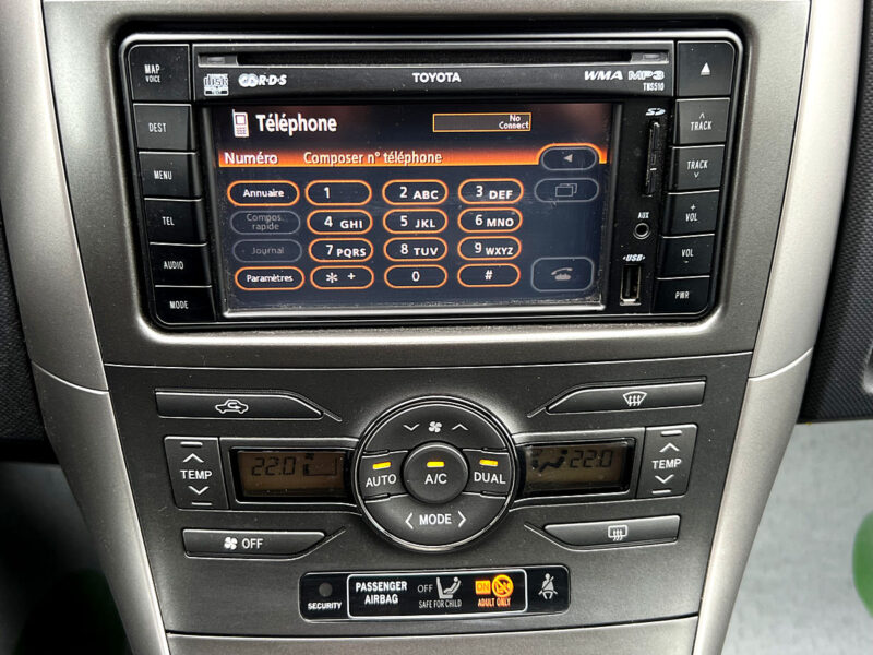 TOYOTA AURIS 1.4 D-4D 90 CV 1ERE MAIN / 34 400 Kms GPS 5 PORTES ORIGINE FRANCE - Garantie1an 