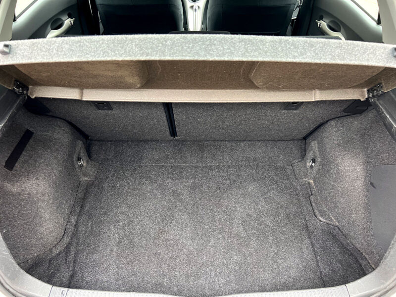 TOYOTA AURIS 1.4 D-4D 90 CV 1ERE MAIN / 34 400 Kms GPS 5 PORTES ORIGINE FRANCE - Garantie1an 