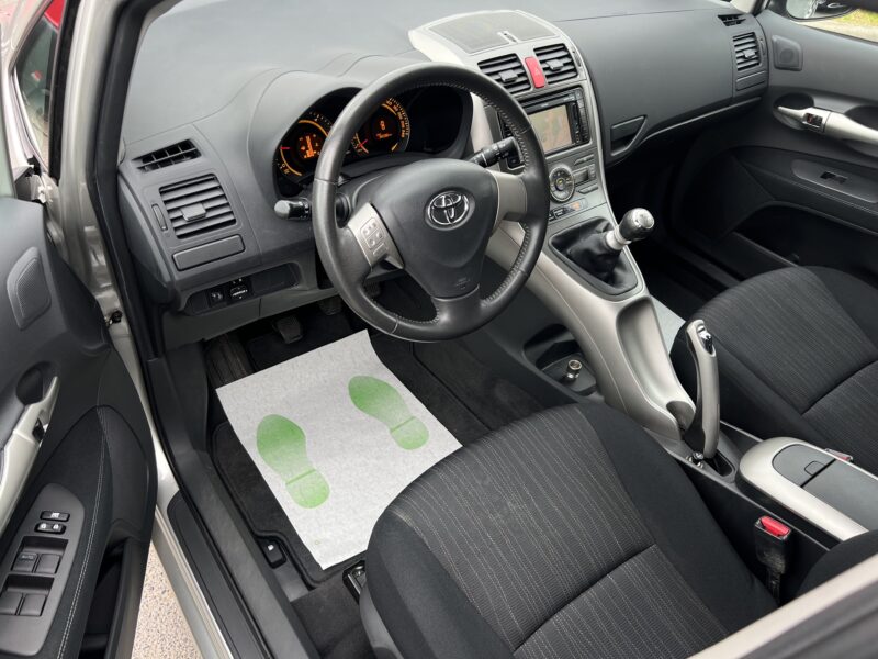 TOYOTA AURIS 1.4 D-4D 90 CV 1ERE MAIN / 34 400 Kms GPS 5 PORTES ORIGINE FRANCE - Garantie1an 
