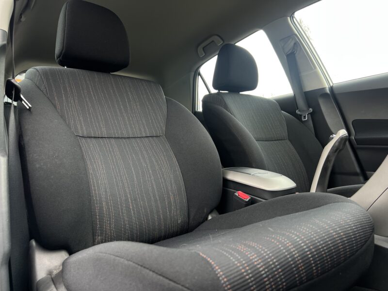 TOYOTA AURIS 1.4 D-4D 90 CV 1ERE MAIN / 34 400 Kms GPS 5 PORTES ORIGINE FRANCE - Garantie1an 