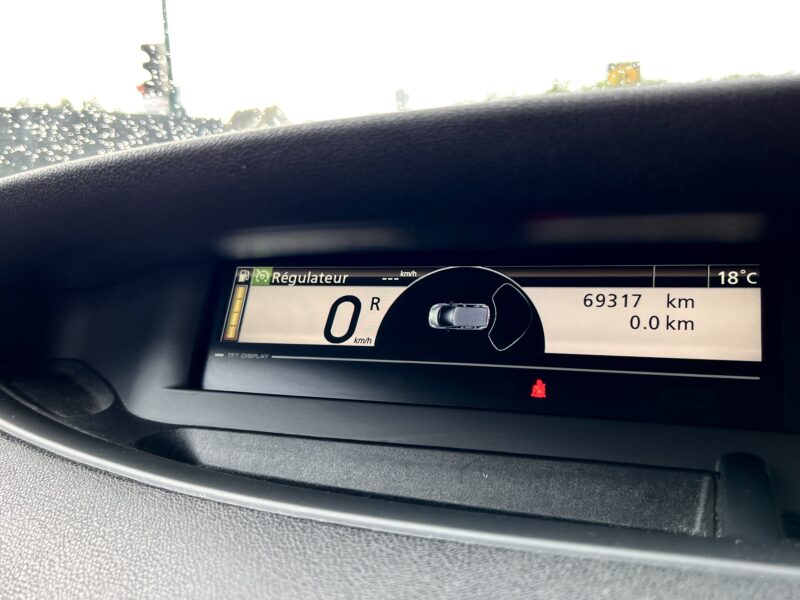 RENAULT SCENIC III 1.5 DCI 110 Cv 1ERE MAIN / 69 300 Kms BOITE AUTOMATIQUE GPS BLUETOOTH Garantie1an