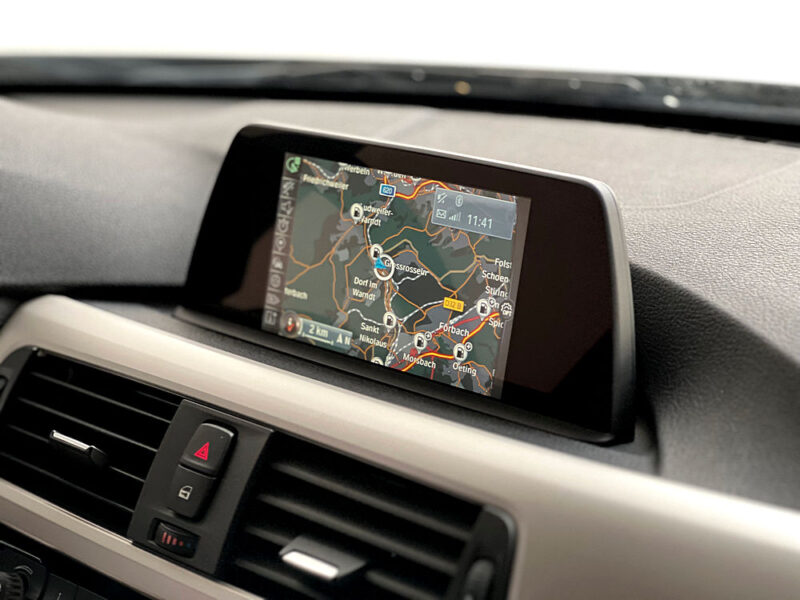 BMW SERIE 3320d xDrive Advantage 190 CH 1ER M