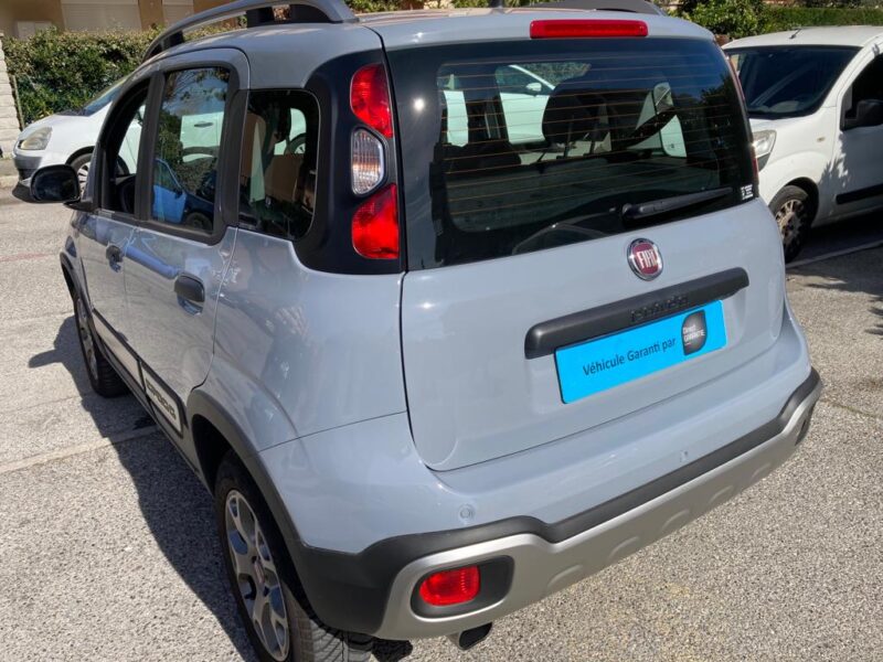 Fiat panda cross 4x4 0.9 twinair turbo 90 ch s/s 2017