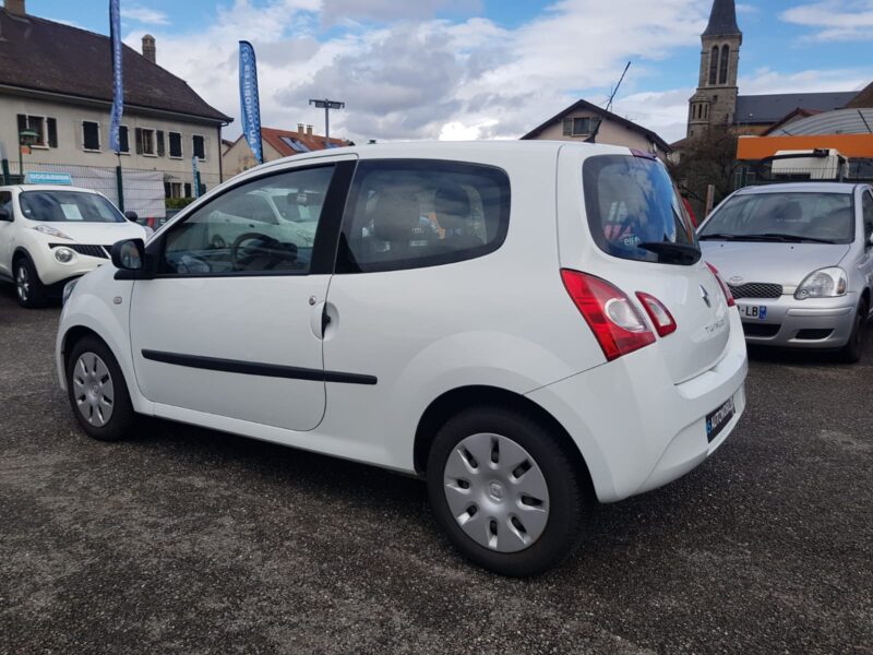 RENAULT TWINGO II 1.2 16V 75CV