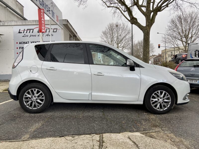 RENAULT SCÉNIC III 2013