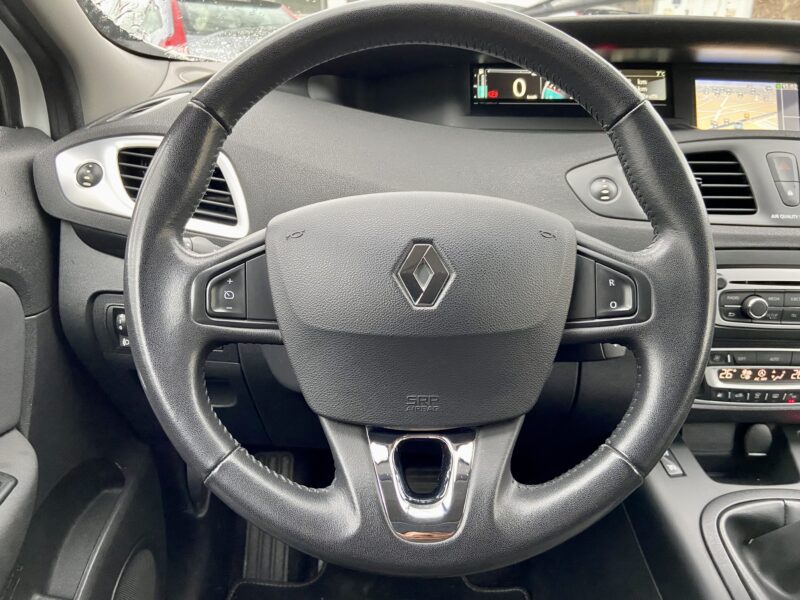 RENAULT SCÉNIC III 2013