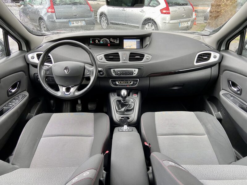 RENAULT SCÉNIC III 2013