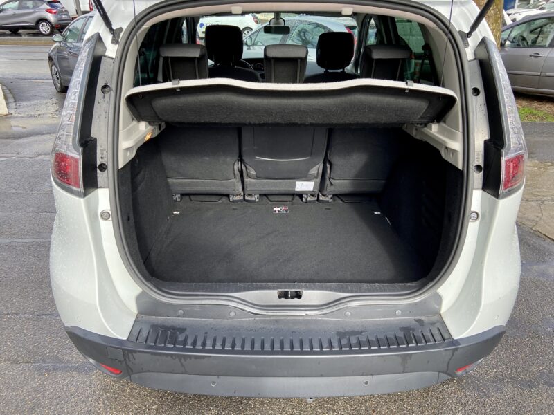 RENAULT SCÉNIC III 2013