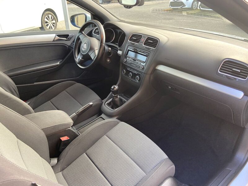 VOLKSWAGEN GOLF VI CABRIOLET TSI 105