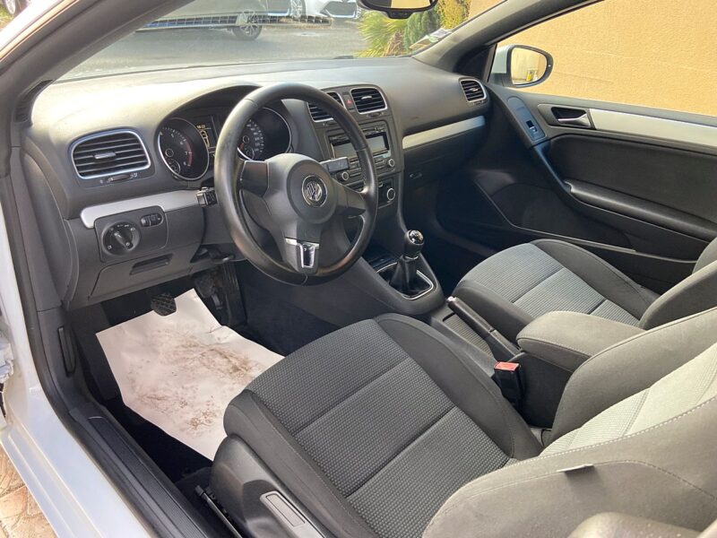 VOLKSWAGEN GOLF VI CABRIOLET TSI 105
