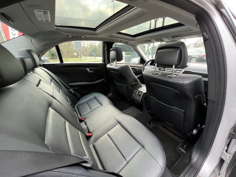 MERCEDES CLASSE E IV 300 CDI 3.0 V6 231 Cv 59 300 Kms ORIGINE FRANCE TOIT OUVRANT BVA7 - Garantie1an