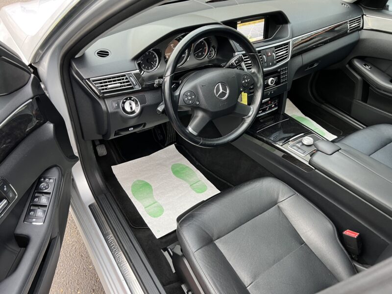 MERCEDES CLASSE E IV 300 CDI 3.0 V6 231 Cv 59 300 Kms ORIGINE FRANCE TOIT OUVRANT BVA7 - Garantie1an