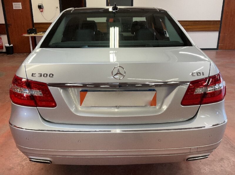 MERCEDES CLASSE E IV 300 CDI 3.0 V6 231 Cv 59 300 Kms ORIGINE FRANCE TOIT OUVRANT BVA7 - Garantie1an