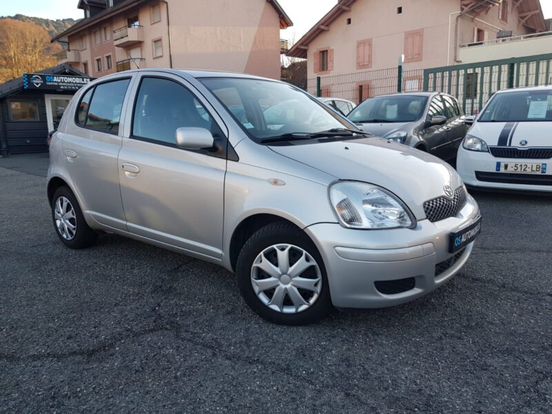 TOYOTA YARIS 1.0 VVT-i 65CV