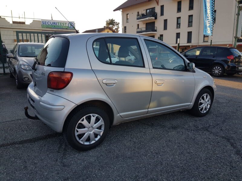 TOYOTA YARIS 1.0 VVT-i 65CV