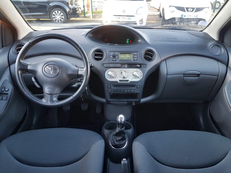 TOYOTA YARIS 1.0 VVT-i 65CV