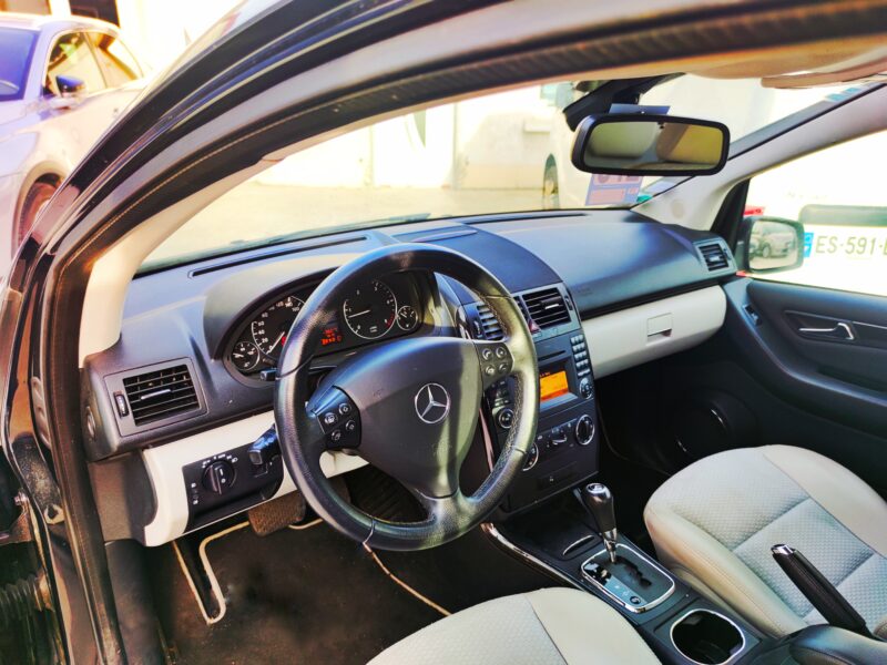 MERCEDES CLASSE A 2010