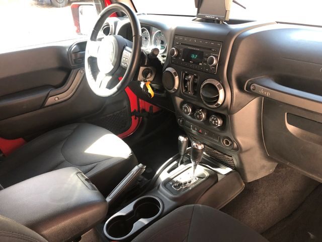 JEEP WRANGLER2.8 CRD Unlimited Sport 200CH 1ER MAIN