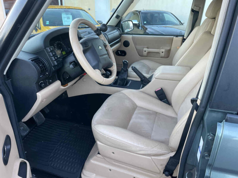 LAND ROVER DISCOVERY 2004