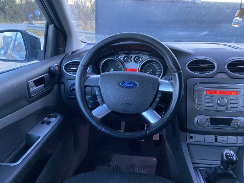 FORD FOCUS II 2008