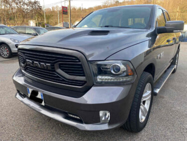 DODGE RAM 1500 Crew Cab  TVA Récupérable