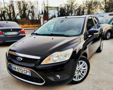 FORD FOCUS II 2010 TOIT OUVRANT