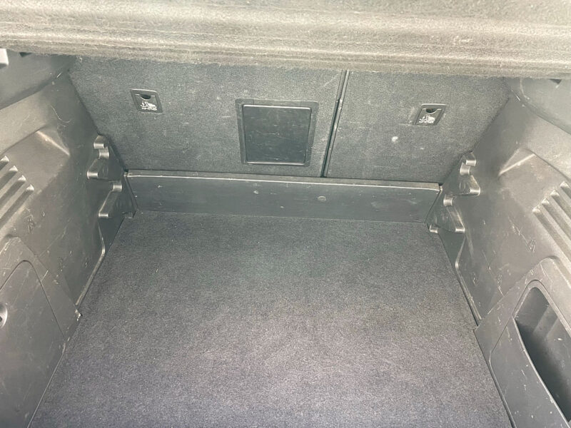 PEUGEOT 3008 Monospace 2011