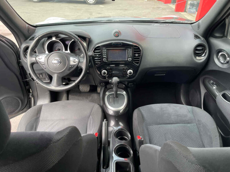 NISSAN JUKE 2015