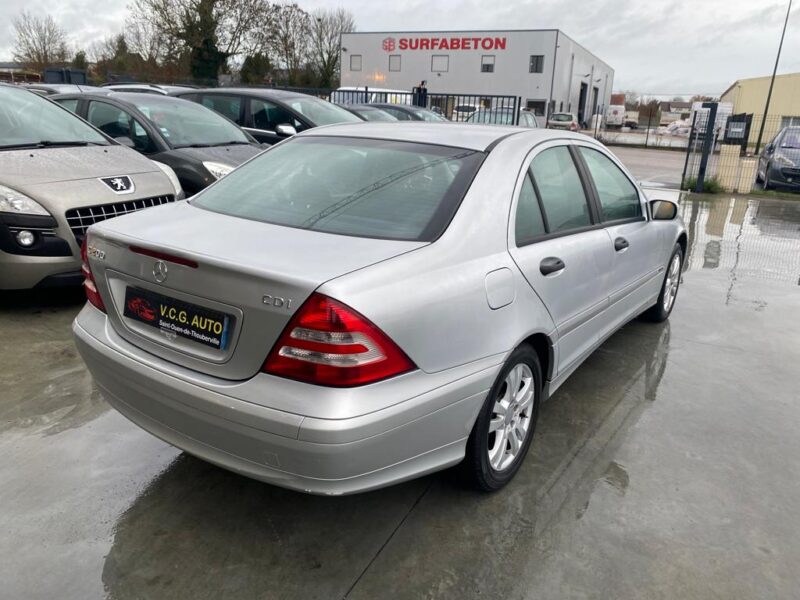 MERCEDES CLASSE C W203 2.2 200 CDI 122Ch