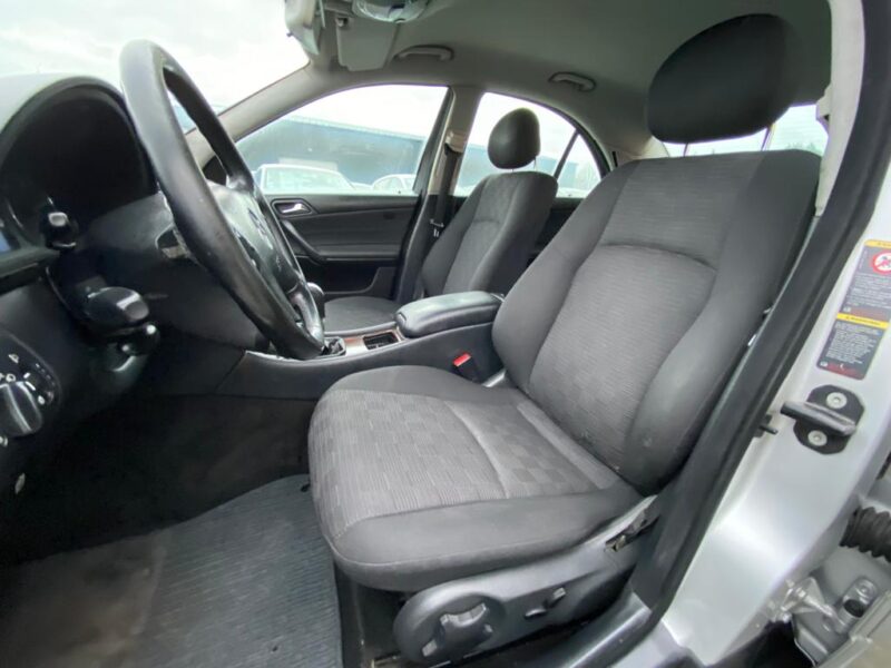 MERCEDES CLASSE C W203 2.2 200 CDI 122Ch