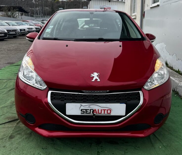 PEUGEOT 208 2014