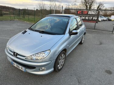 PEUGEOT 206 2005