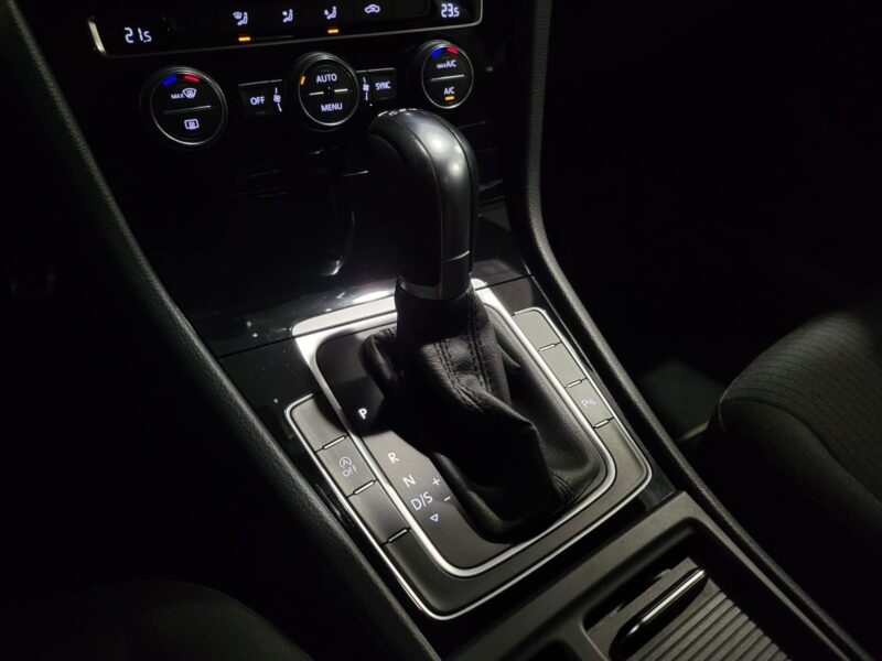 VOLKSWAGEN GOLF 7 VII 1.4 TFSI PACK SOUND