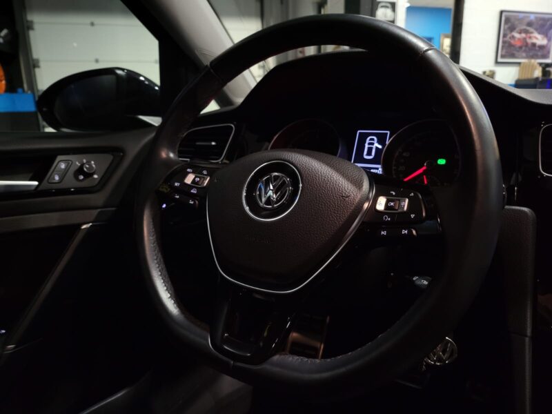 VOLKSWAGEN GOLF 7 VII 1.4 TFSI PACK SOUND