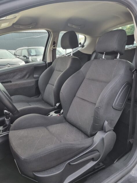 PEUGEOT 2071.6 HDi 110 Sport Pack 