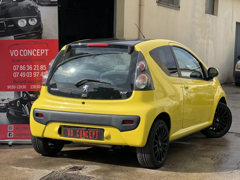 Peugeot  107 