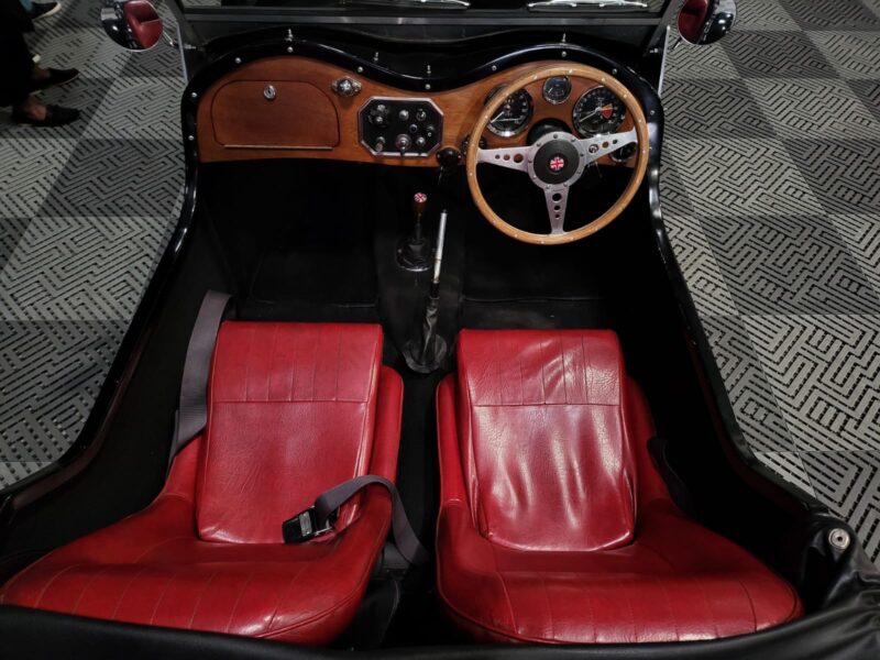 NG ROADSTER 1991 1.8 L 100 CV CARTE GRISE FRANCAISE COLLECTION