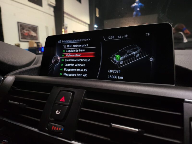 B.M.W. SERIE 1 120i 177cv URBAN CHIC BVA TOIT OUVRANT / 