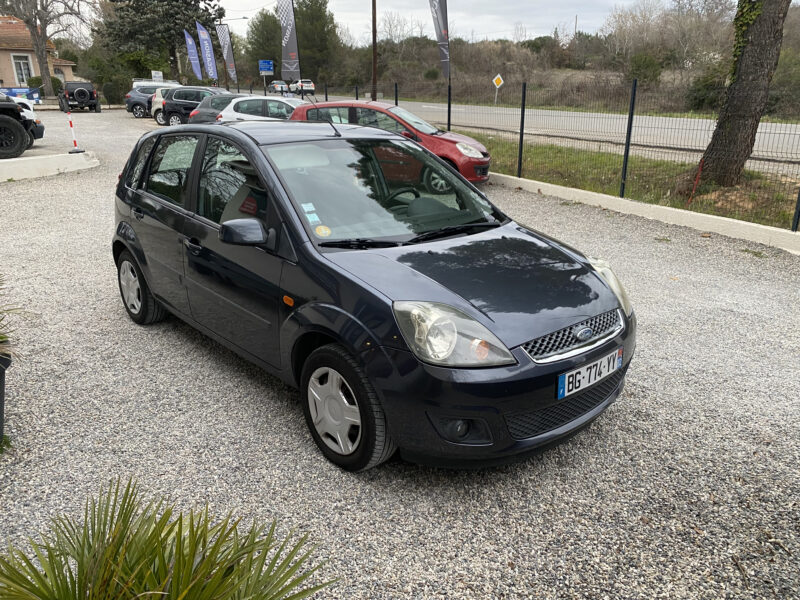 FORD FIESTA V 2006