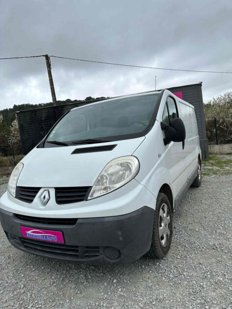 RENAULT TRAFIC II Camionnette 2012