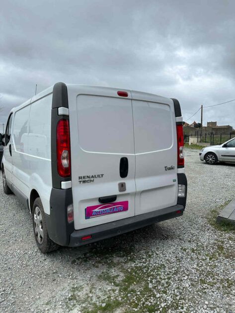 RENAULT TRAFIC II Camionnette 2012