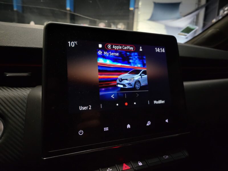     RENAULT CLIO V 1.3 TCe 130 cv RS LINE CAMERA / CARPLAY / BOITE AUTO