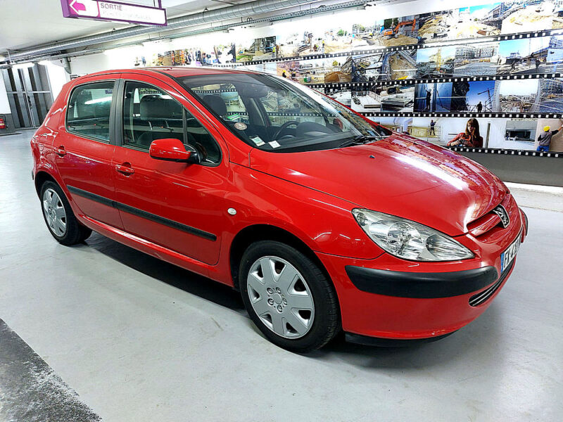 PEUGEOT 307 2.0 HDI 110 XT 1 ERE MAIN