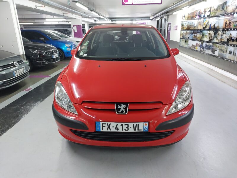 PEUGEOT 307 2.0 HDI 110 XT 1 ERE MAIN