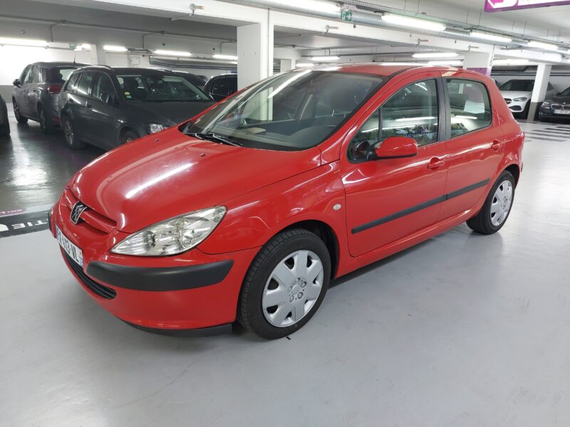 PEUGEOT 307 2.0 HDI 110 XT 1 ERE MAIN