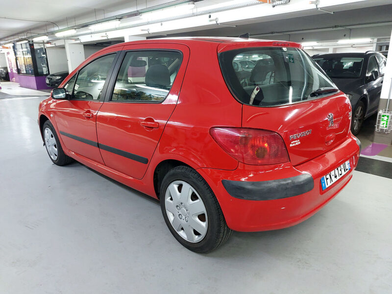 PEUGEOT 307 2.0 HDI 110 XT 1 ERE MAIN