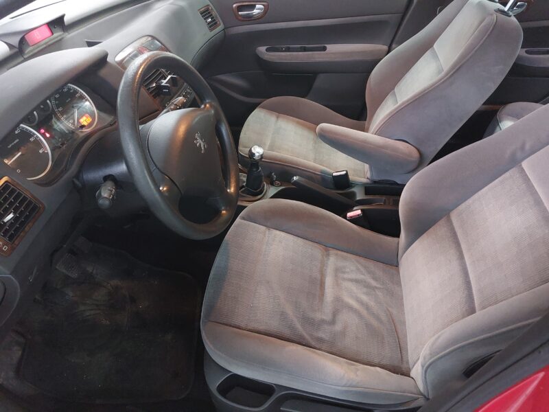 PEUGEOT 307 2.0 HDI 110 XT 1 ERE MAIN